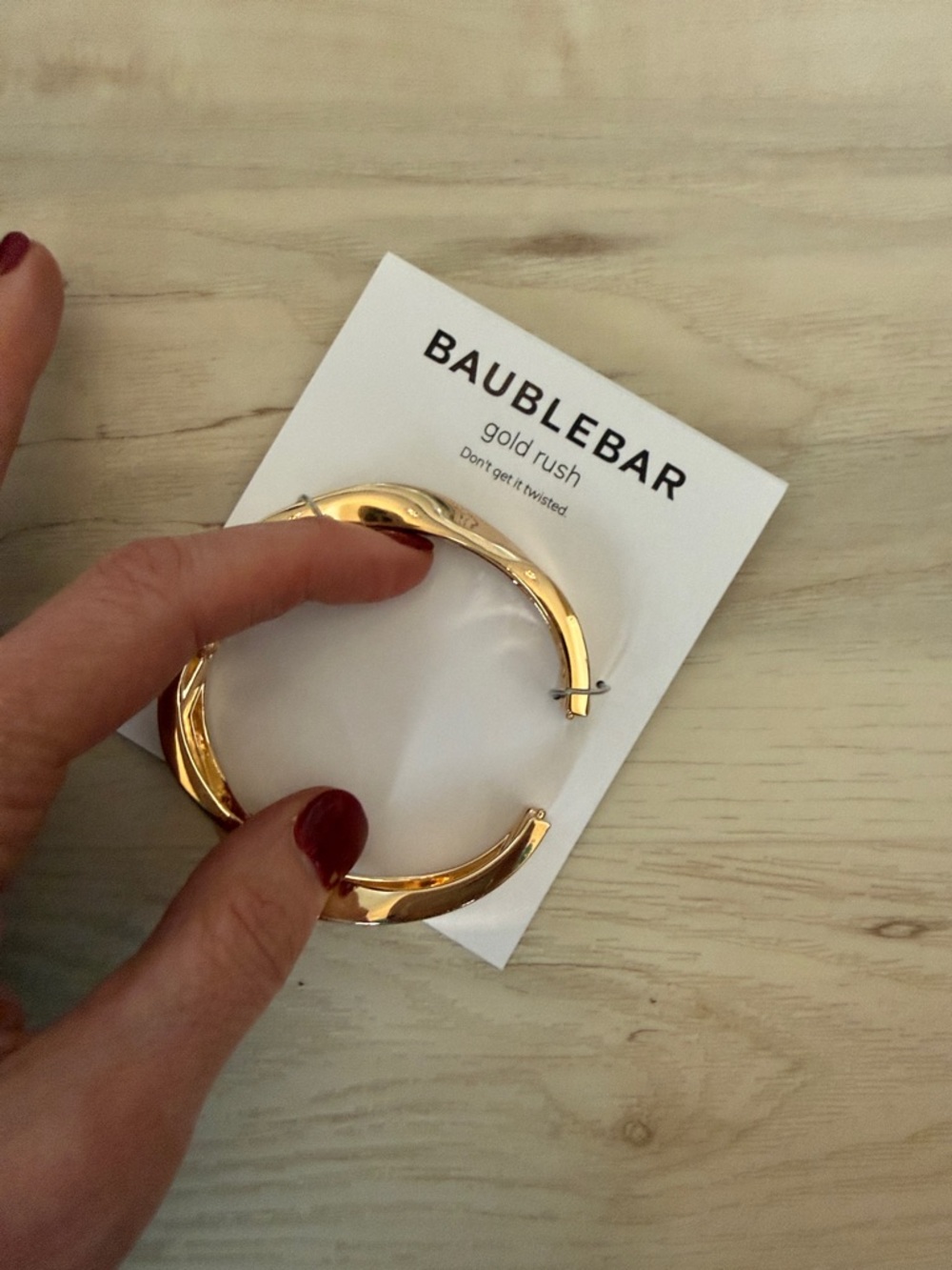 BaubleBar Gold Rush Bangle Bracelet in Don’t Get it Twisted. - Picture 2 of 4